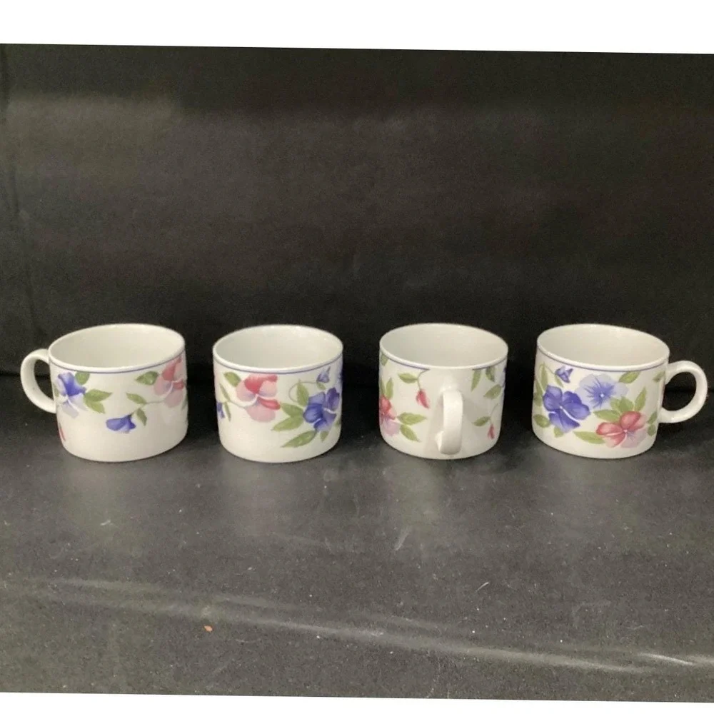 Oneida Majesticware Freesia Coffee Cups, Set of 4, Vintage Floral Stoneware Mugs